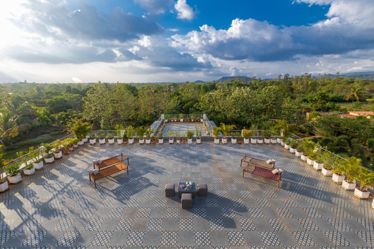 Saffronstays Odyssey, Karjat - 10 Acres Pet-Friendly Estate With Swimming Pool Chinchavli Eksteriør bilde